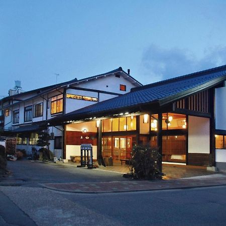 Kamesei Ryokan Chikuma Buitenkant foto