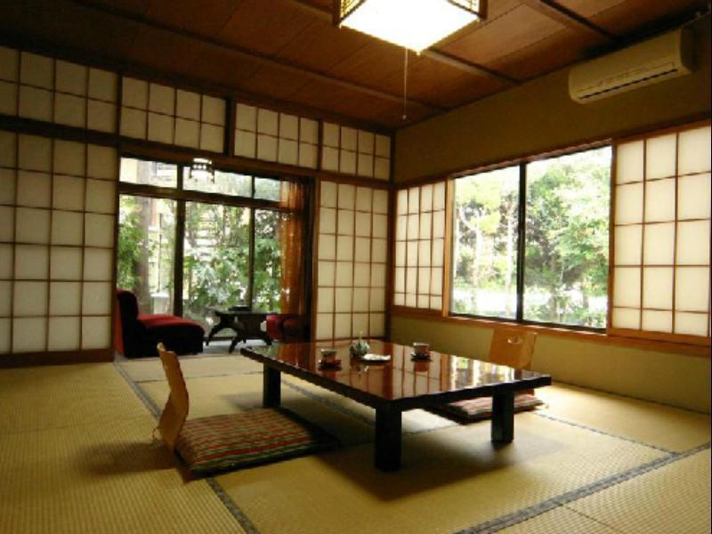 Kamesei Ryokan Chikuma Buitenkant foto