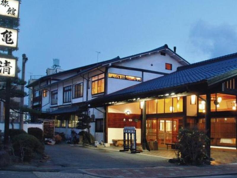 Kamesei Ryokan Chikuma Buitenkant foto